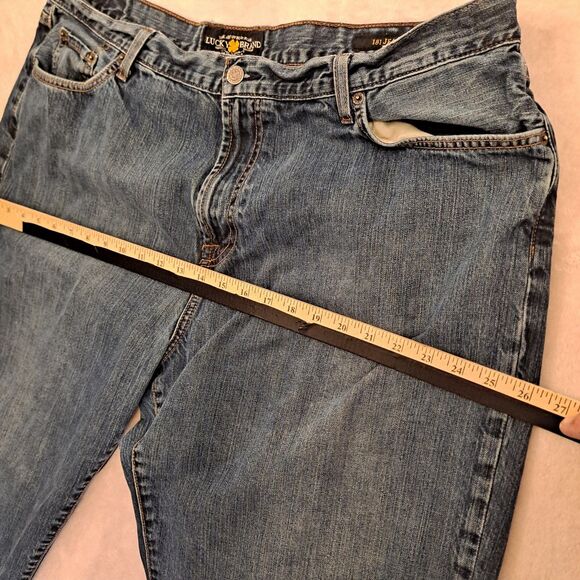Lucky Brand 181 Jeans Mens 42x32 Blue Medium Wash Denim Relaxed Fit Straight Leg - Picture 10 of 12